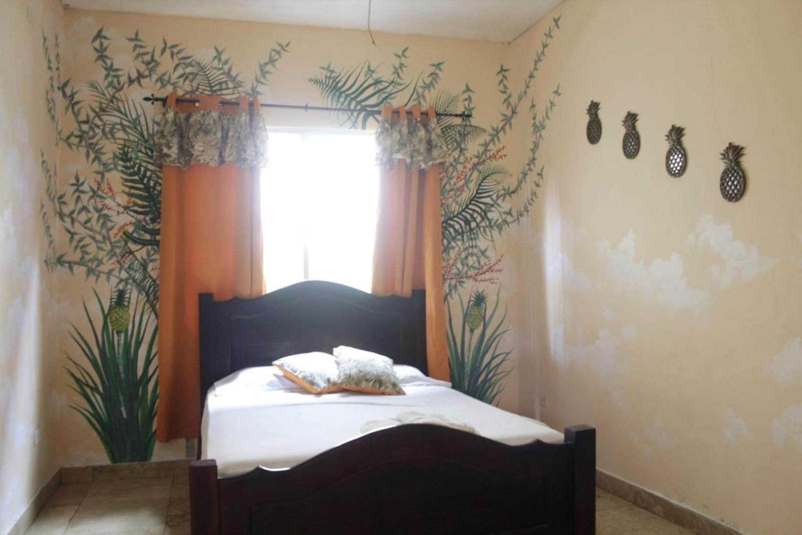 Cataleya Hostel Bocas del Toro Buitenkant foto
